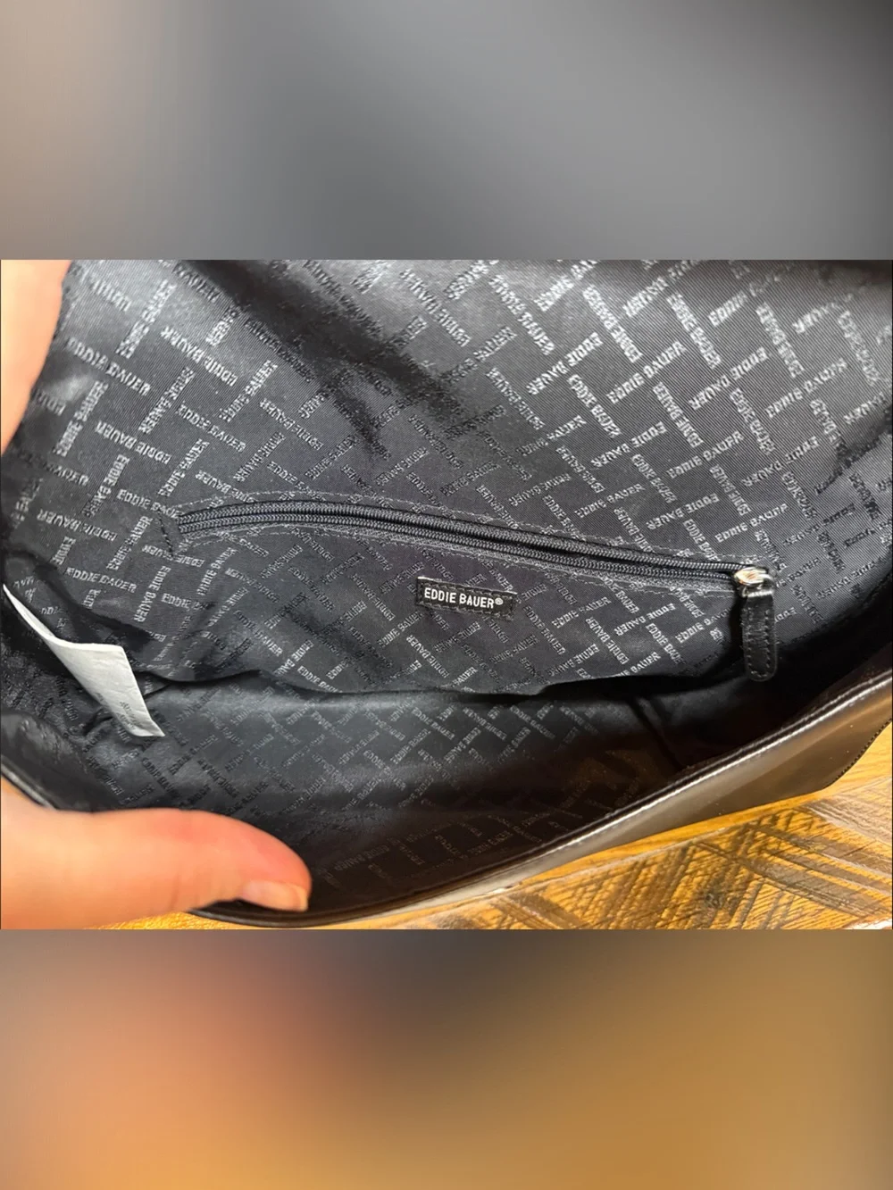 Eddie Bauer Black Genuine Leather Shoulder Bag Minimalist Shoulder Purse EUC